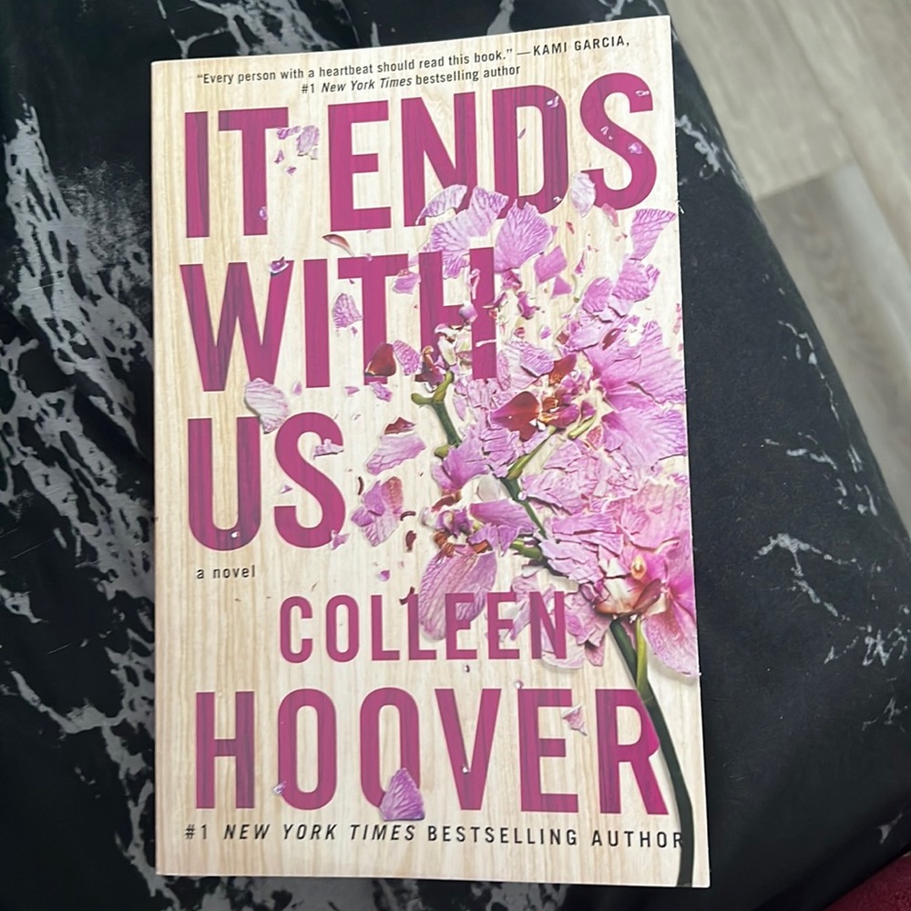 It ends with us by colleen hoover